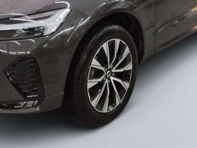 Volvo XC60 AWD Dark Plus