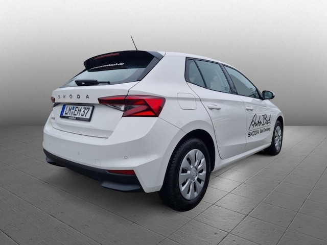 Skoda Fabia Fabia Essence 1.0 MPI LED PDC Front Assist