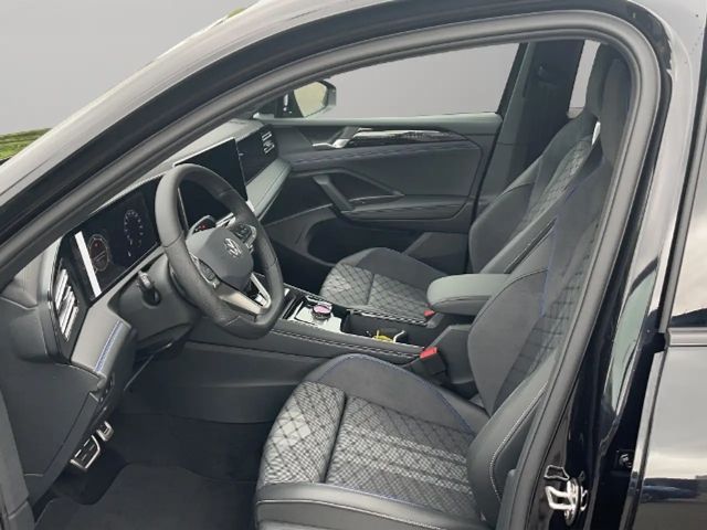 Volkswagen Tiguan 4Motion DSG R-Line