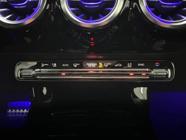 Mercedes-Benz CLA 200 AMG Line CLA 200 d Coupé