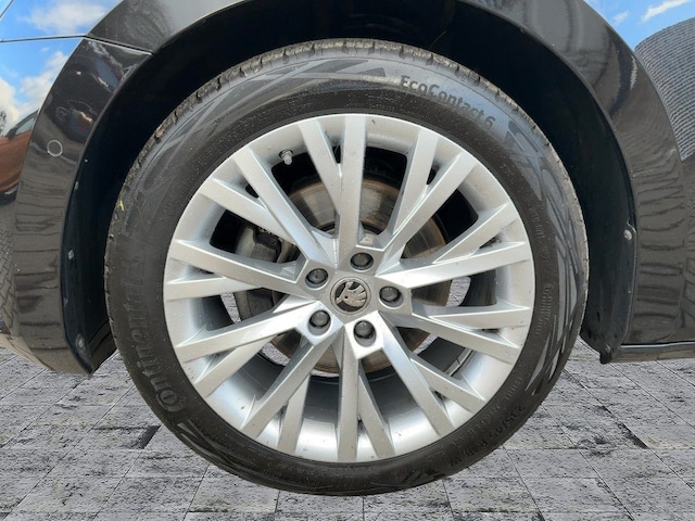 Skoda Superb 1.5 TSI Combi Style Style