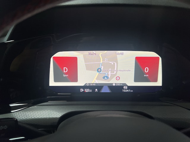 Volkswagen Golf 2.0 TSI GTI