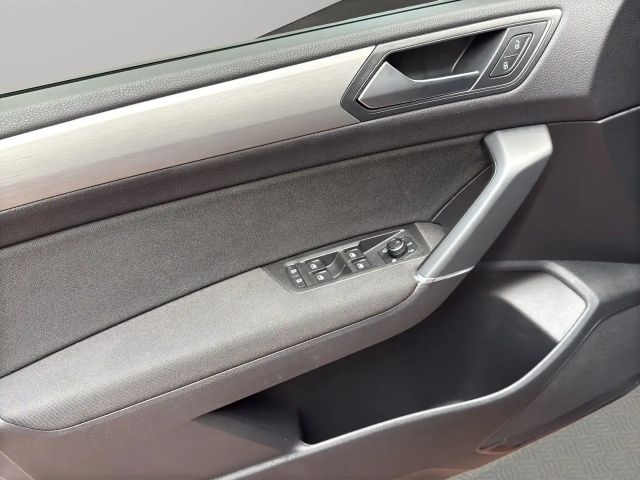 Volkswagen Touran 1.5 TSI Comfortline