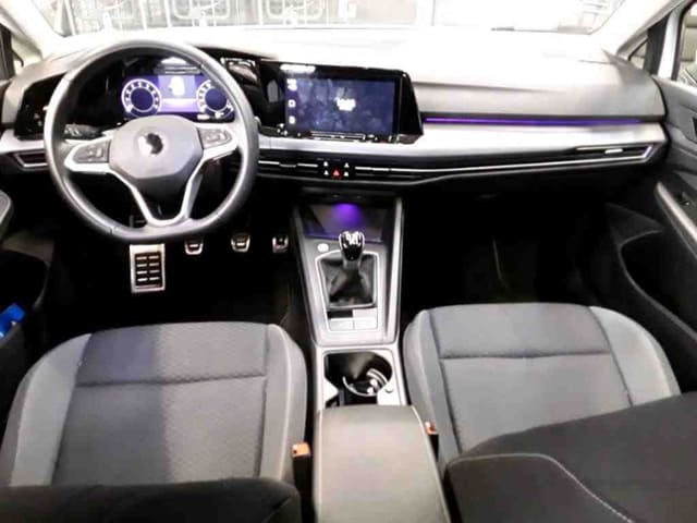 Volkswagen Golf 1.5 TSI Golf VIII IQ.Drive