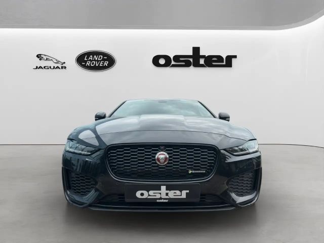 Jaguar XE P250 R-Dynamic