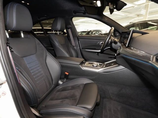 BMW 330 330i M-Sport Sedan