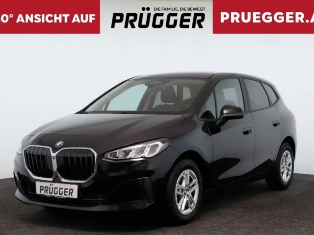 BMW 218 218d Active Tourer Sedan