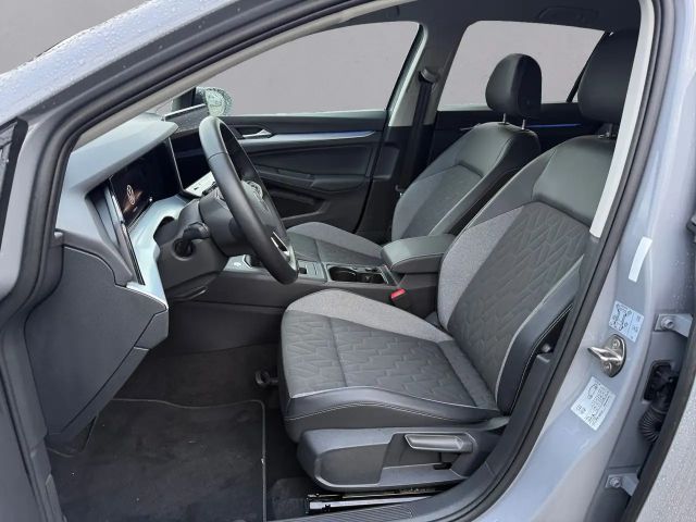 Volkswagen Golf 1.5 TSI