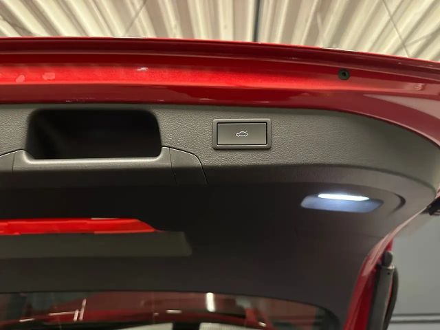 Volkswagen Passat R-Line Style Variant