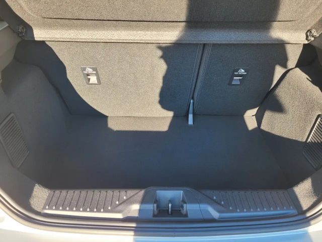 Ford Fiesta C&C *Navi/ Kamera/ LED/ Winter-P.*