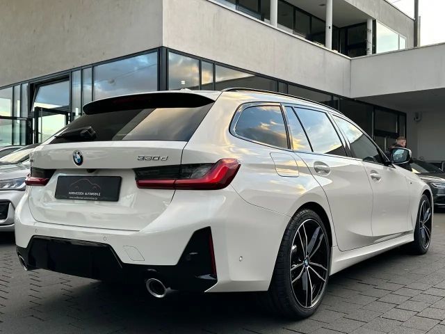 BMW 330 330d M-Sport Touring xDrive