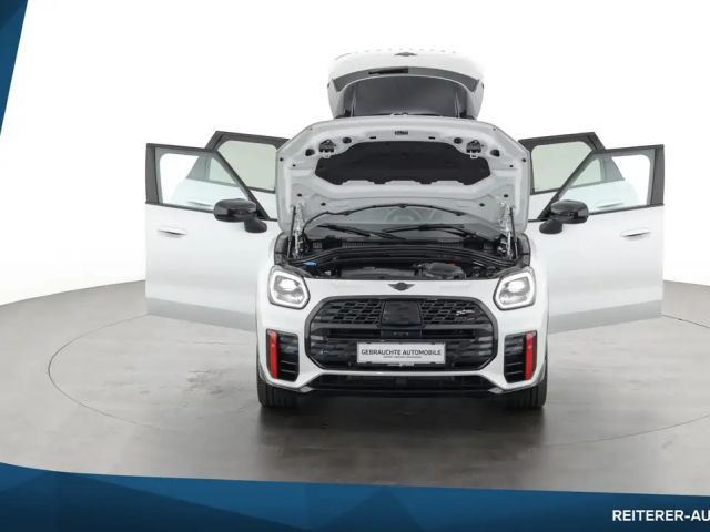 MINI John Cooper Works Countryman John Cooper Works Countryman A