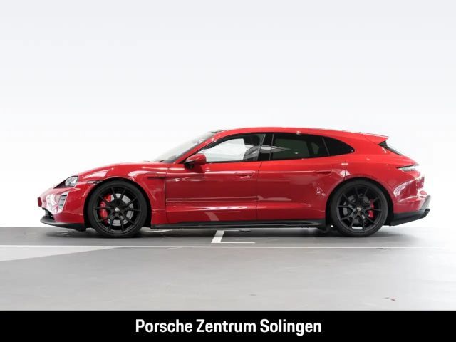 Porsche Taycan GTS Sport Turismo