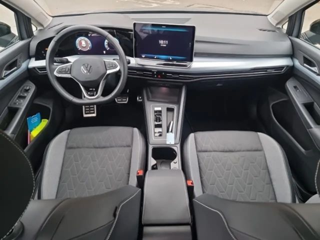 Volkswagen Golf 1.5 eTSI Golf VIII