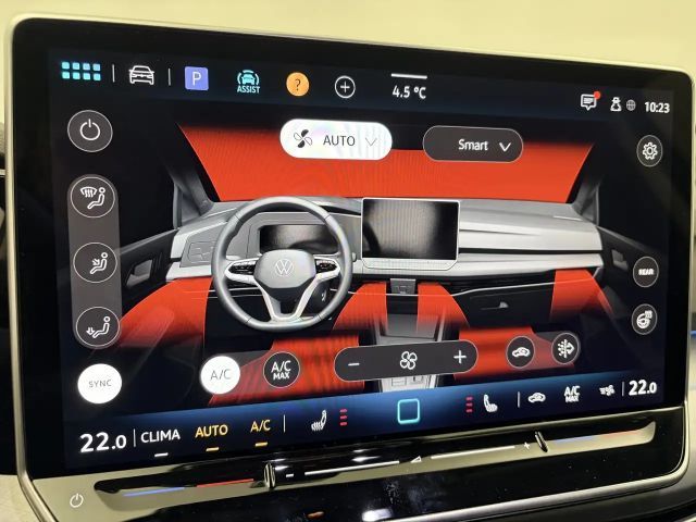 Volkswagen Golf Business DSG Variant