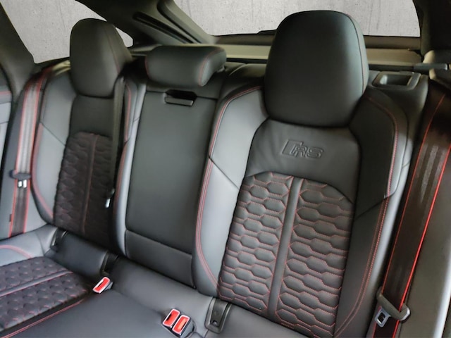 Audi RS6 Avant Quattro