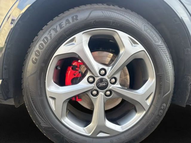 Ford Kuga EcoBoost ST Line X