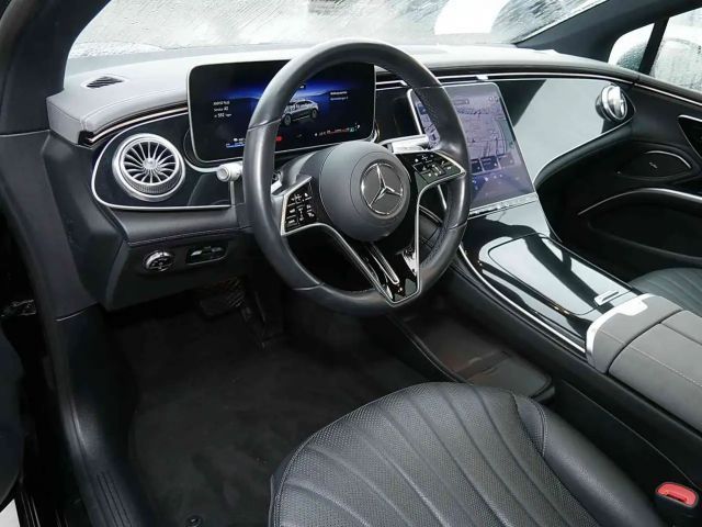 Mercedes-Benz EQS Electric Art Sedan