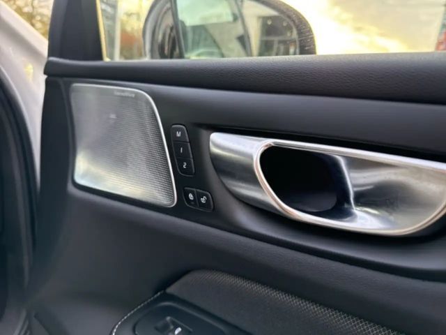 Volvo S60 Dark Ultimate