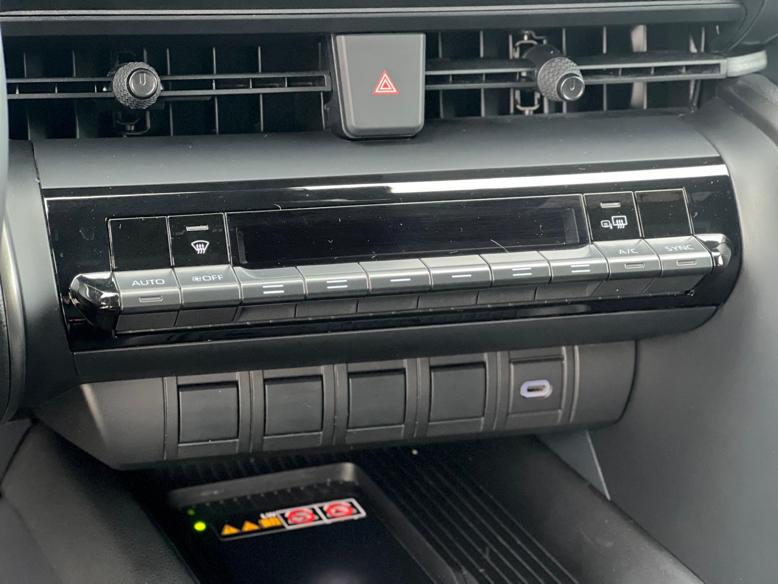 Toyota C-HR 1,8  Spur Distronic Kamera