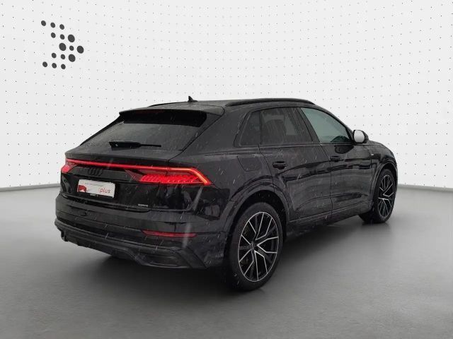 Audi Q8 55 TFSI Quattro S-Line