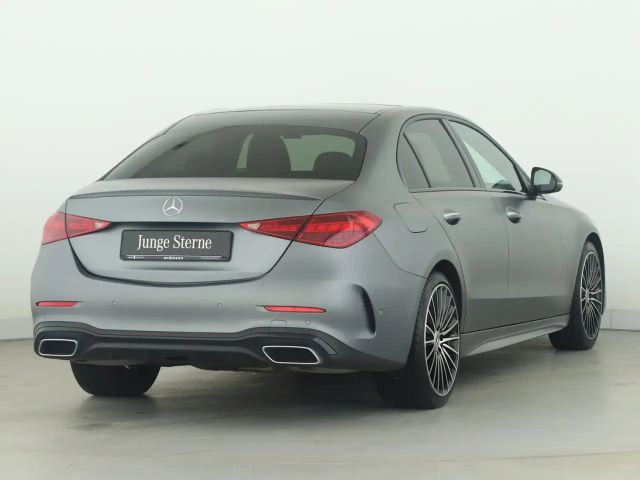 Mercedes-Benz C 300 AMG Line Sedan