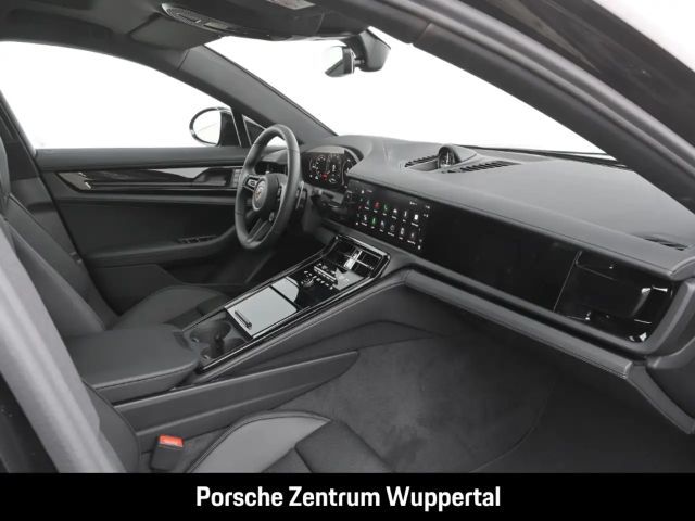 Porsche Panamera 4 E-Hybrid