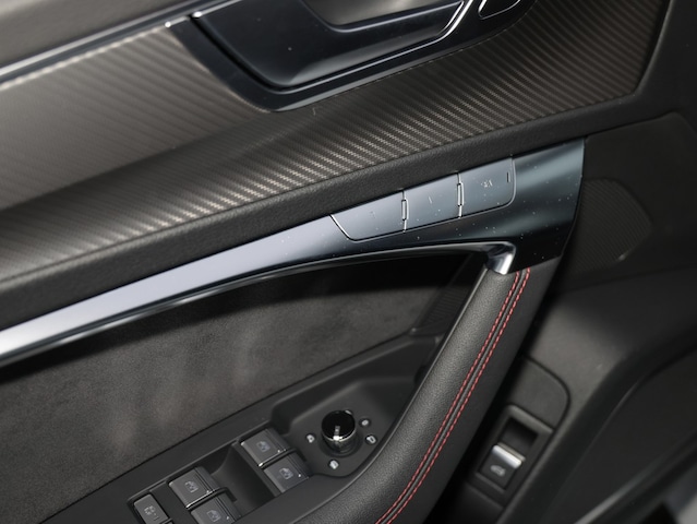 Audi RS6 Avant Quattro