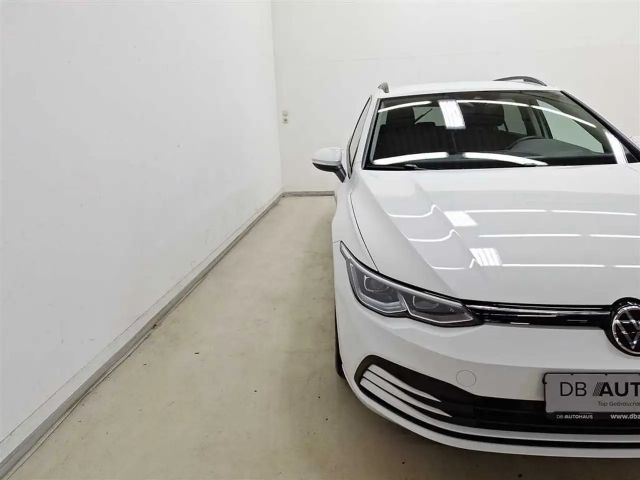 Volkswagen Golf 1.5 TSI Life