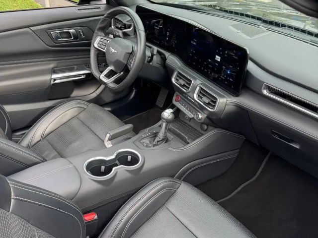 Ford Mustang Convertible GT 5.0 V8