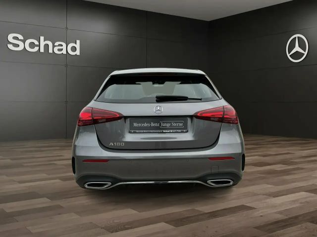 Mercedes-Benz A 180 AMG Line