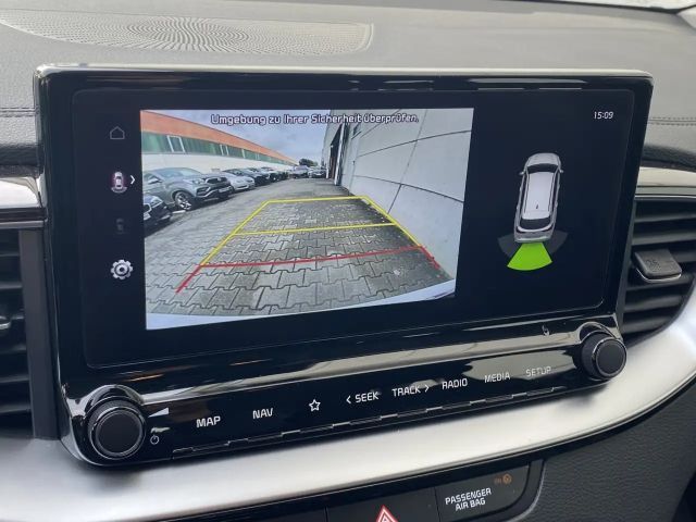 Kia Ceed CRDi Hybrid Vision