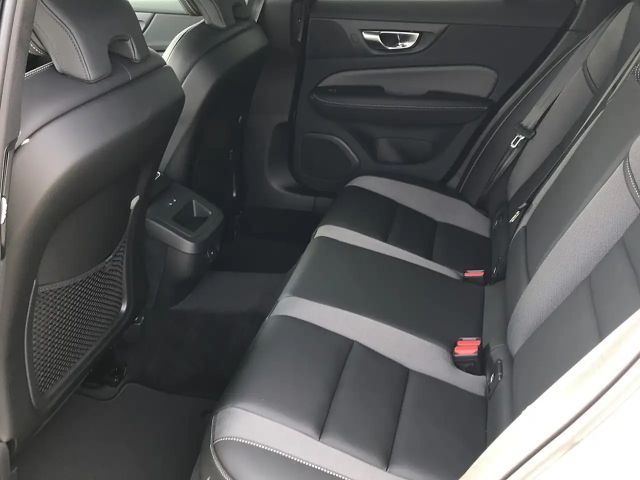 Volvo V60 Dark Geartronic Plus