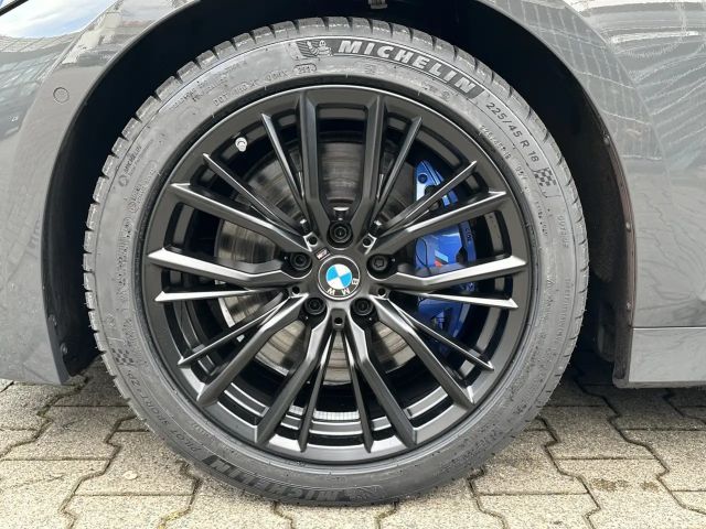 BMW 330 330d M-Sport Touring