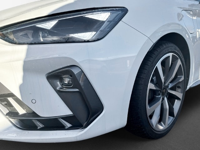 Cupra Leon VZe-Hybrid Sennheiser ACC SHZ Navi Leder
