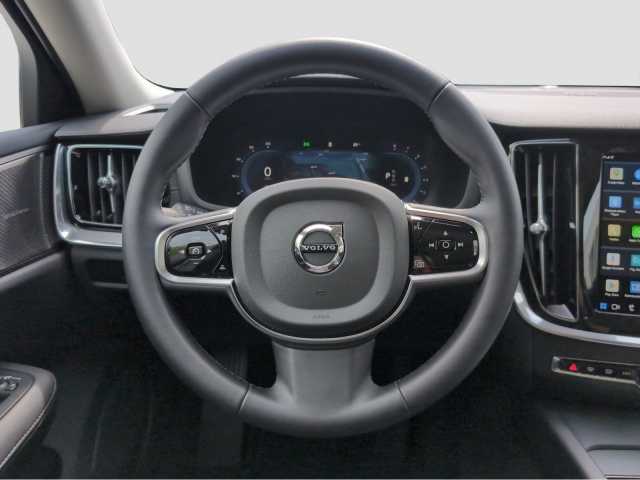 Volvo V60 Cross Country AWD Plus