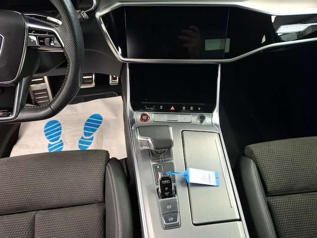 Audi S6 Avant Quattro