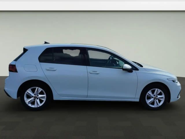 Volkswagen Golf 1.5 eTSI DSG Golf VIII Life