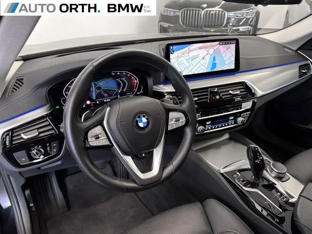 BMW 540 540d Touring xDrive