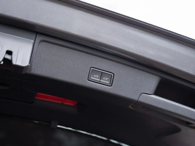 Volkswagen Touareg 4Motion R-Line Style