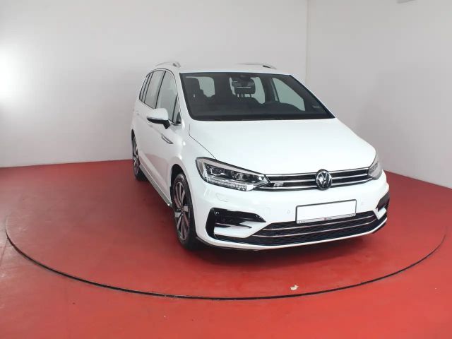 Volkswagen Touran DSG R-Line