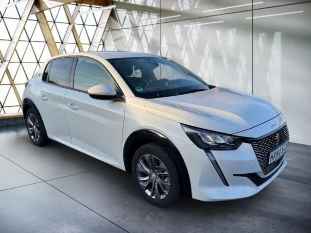 Peugeot 208 Allure Pack