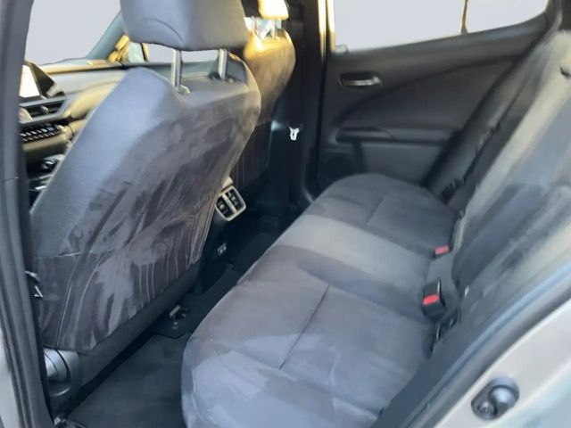 Lexus UX 250h Style Edition