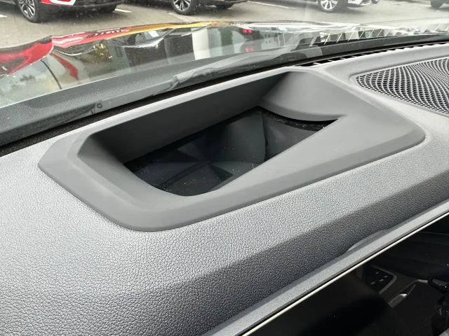 BMW 330 330d M-Sport Touring xDrive