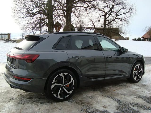 Audi e-tron 55 Quattro
