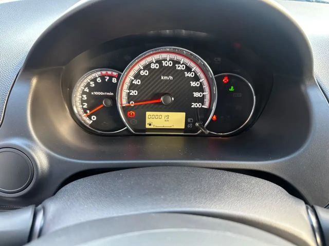 Mitsubishi Space Star Star