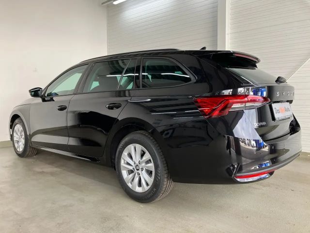 Skoda Octavia Essence TSI