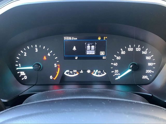 Ford Kuga Cool & Connect