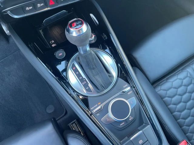 Audi TT RS Coupé Quattro S-Tronic