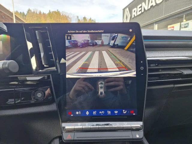 Renault Espace E-Tech Hybrid Techno